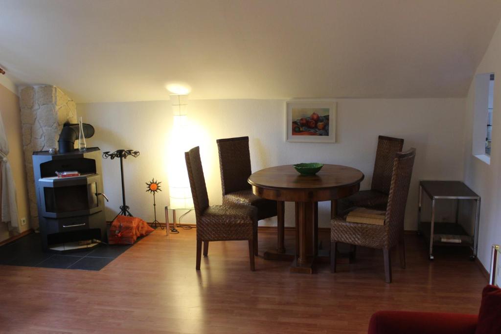 Apartment Ramersdorf room 6